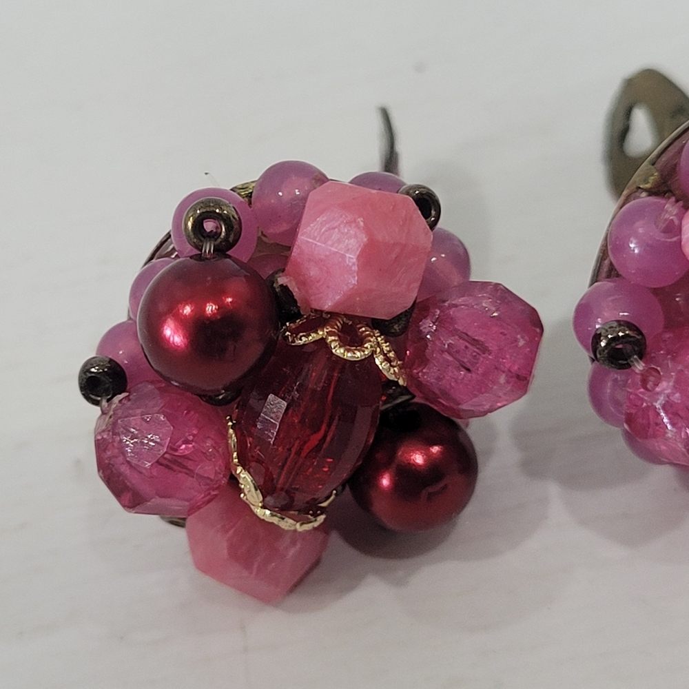 Vintage 50's 60's Clip On Earnings. - Picture 4 of 12